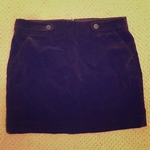 Corduroy mini-skirt with pockets